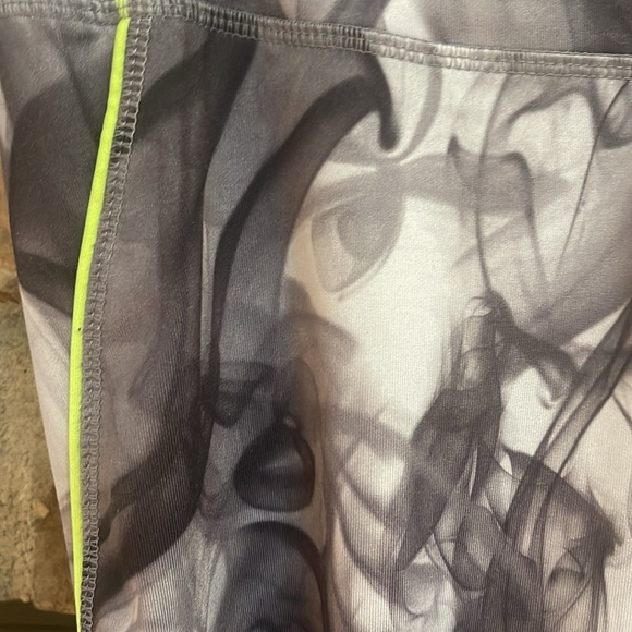 Gray & black leggings w/ neon green stripe down the sides w/ hidden pocket XS - Picture 2 of 10
